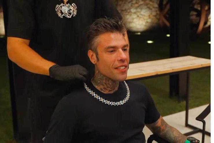 Paci gioielli e la spiegazione sulla collana di Fedez - Fortementein.com