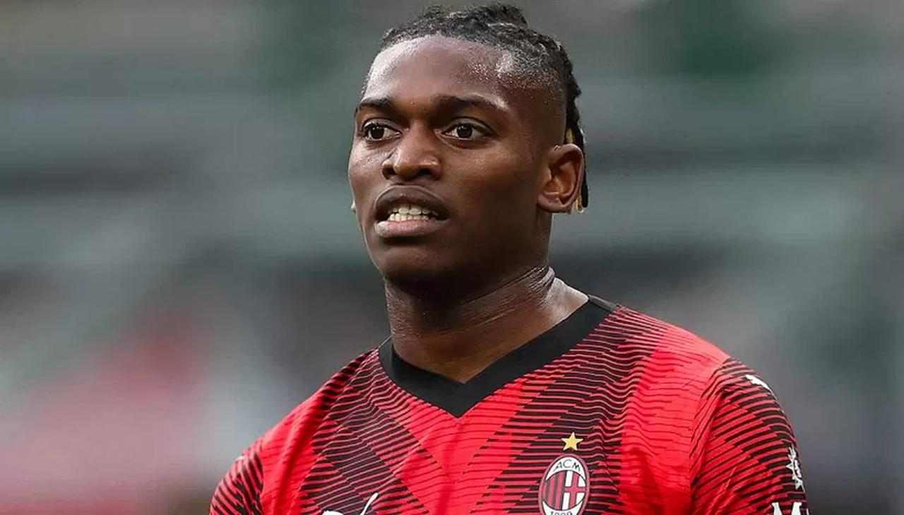 Rafael Leão - fortementein.com